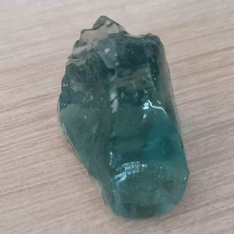 سنگ ابسیدین.