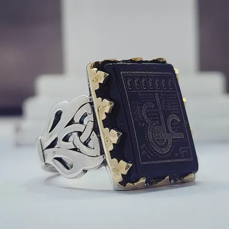نگین عقیق مشکی اصل و معدنی با حکاکی و رکاب نقره زیبا مردانه