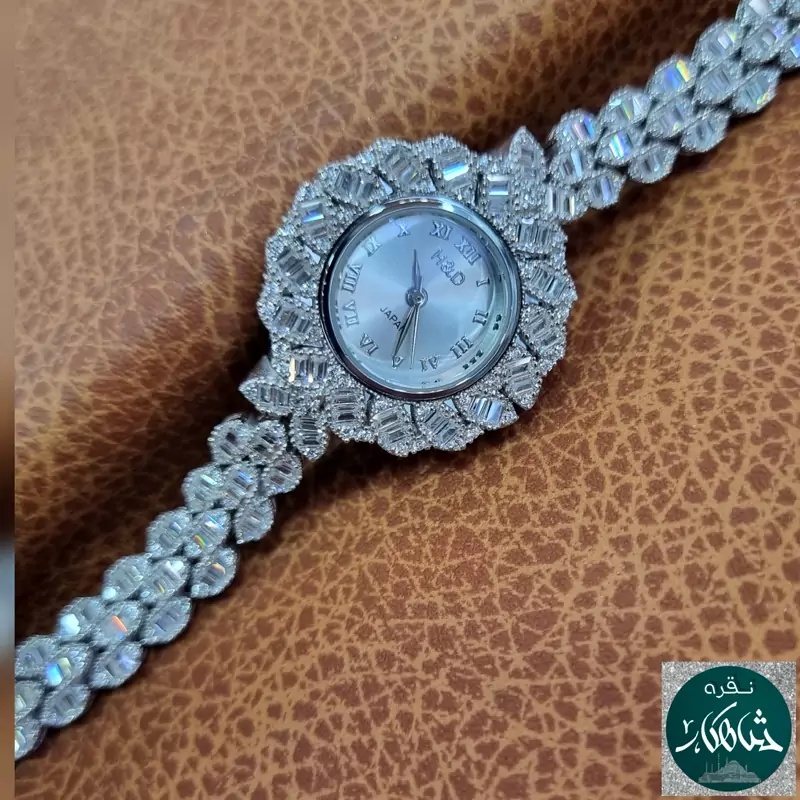ساعت نقره شاهکار طرح فلاور عیار 925 موتور ژاپن آبکاری طلاسفید فول نگین
