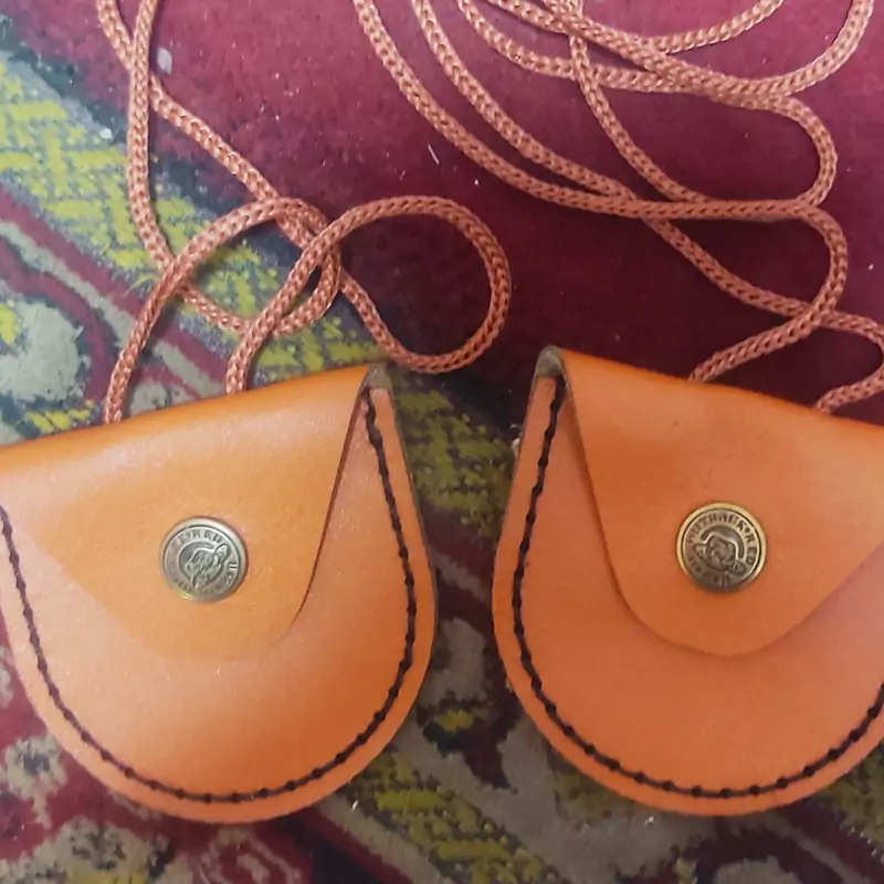 گردنبند کیف دعا چرمی
