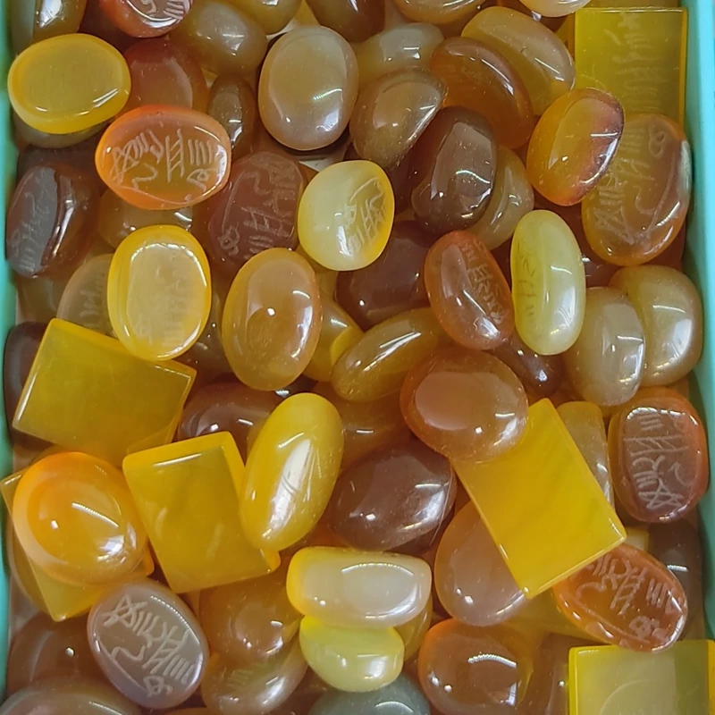 نگین عقیق زرد شرف الشمس