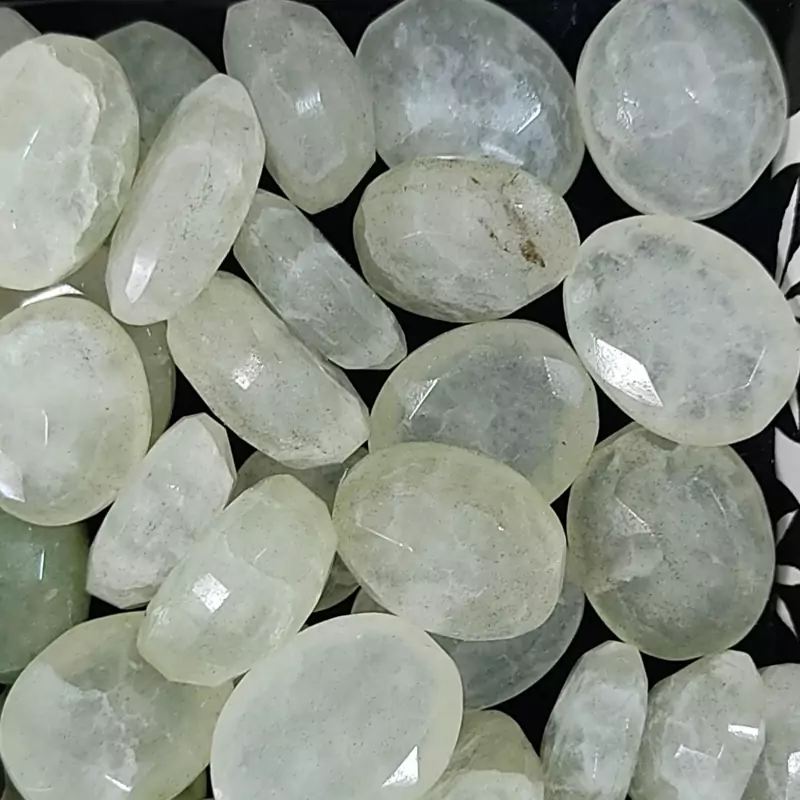 نگین زمرد سفید 5شیر افغانستان