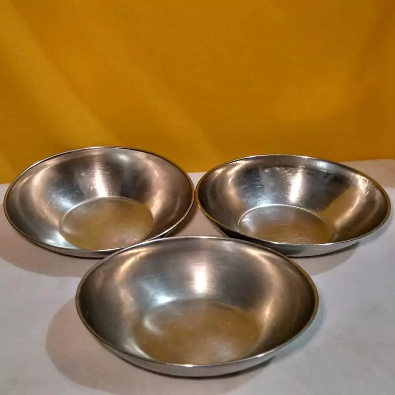 سه عدد پیاله ترشی خوری استیل نگیر(جذب آهنربا نمیشه)مارک دو فیل نشان و کرگدن نشان