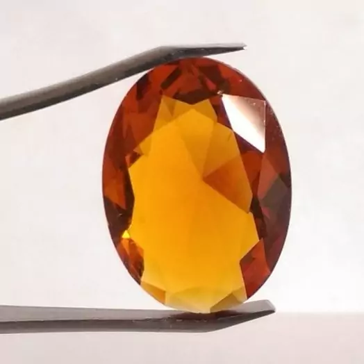 نگین سیترین زیبا تراش جواهری الماسی ابعاد 18 در 13 میل