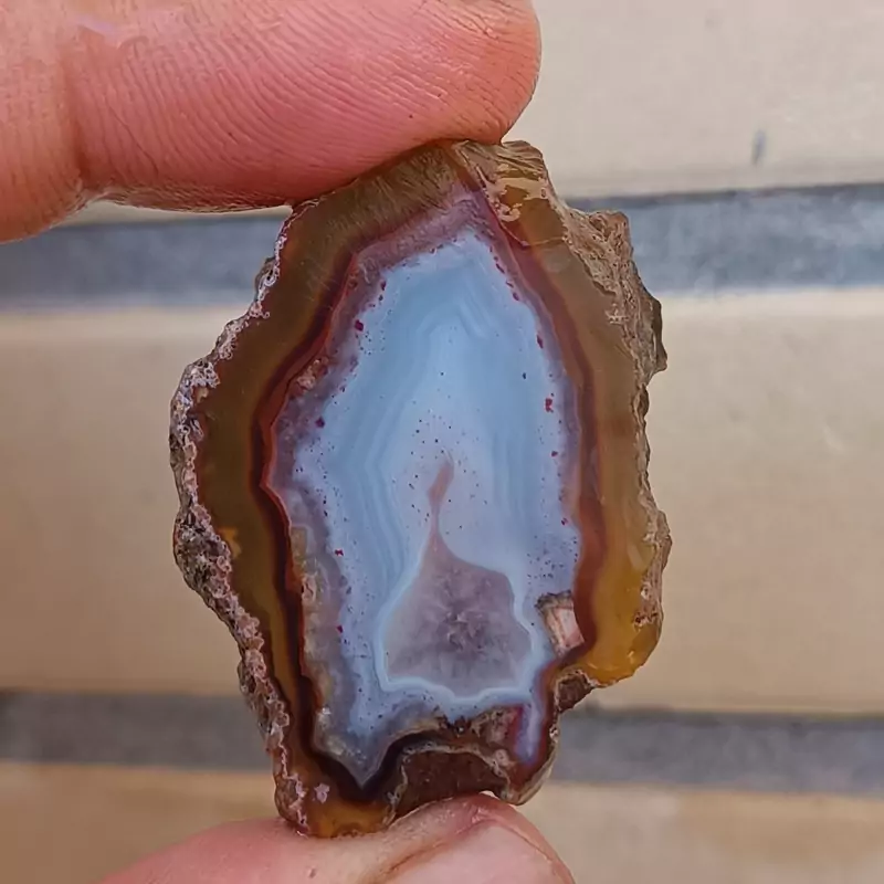 راف عقیق آبدار چند رنگ خور