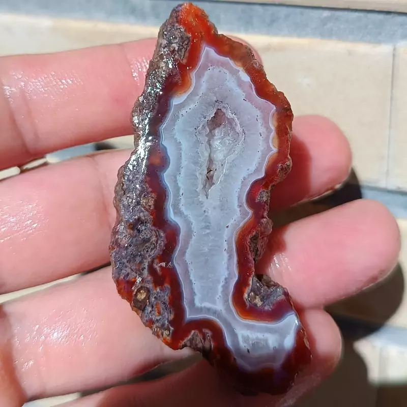 راف عقیق ناب سرخ و سفید ژئود دار