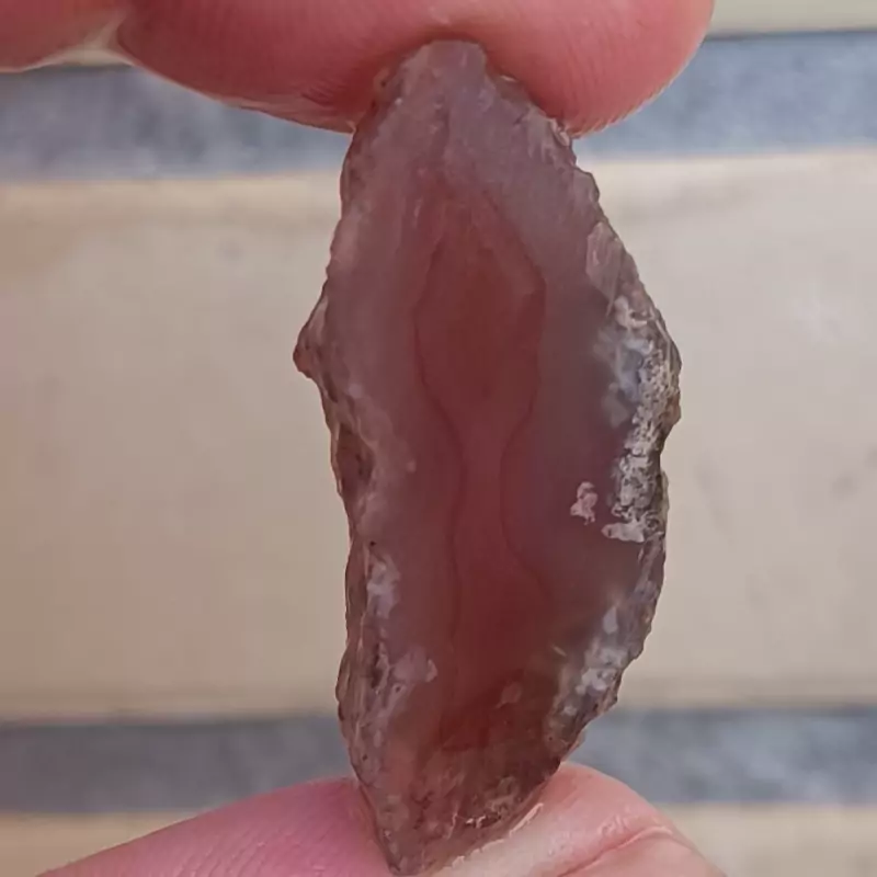 عقیق ناب آبدار خور