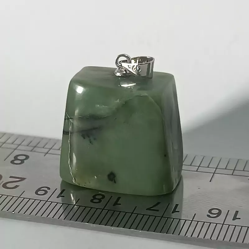 گردنی یشم خوش تراش