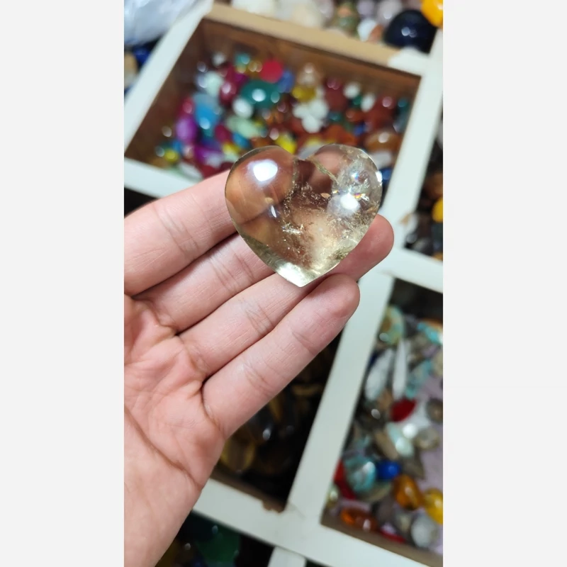 کواترز دودی تراش قلبی