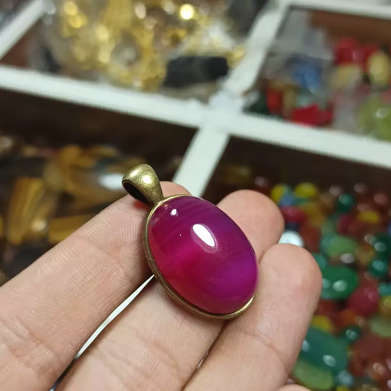 عقیق آویز گردنی a