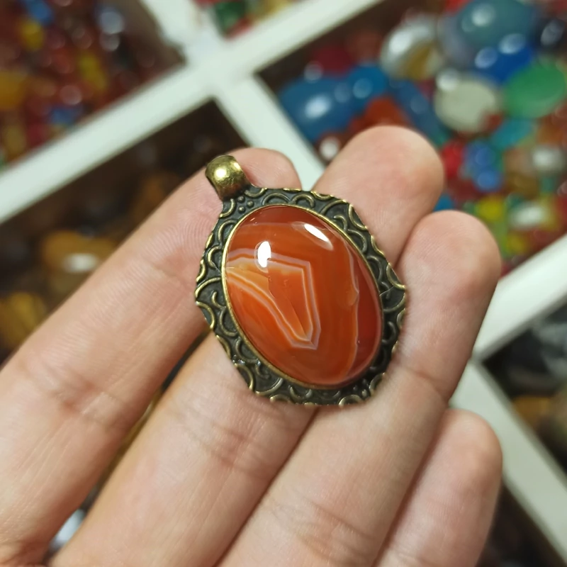 عقیق سلیمانی مدال