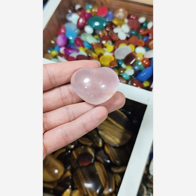 سنگ کواترز تراش قلبی کد1
