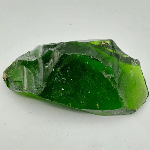 سنگ قیمتی ابسیدین سبز. وزن 131 . کد c 100