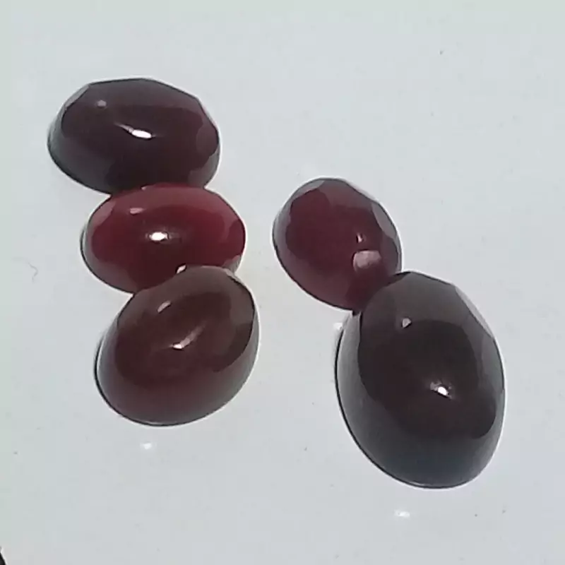 نگین  عقیق  تراشدار   5 عدد