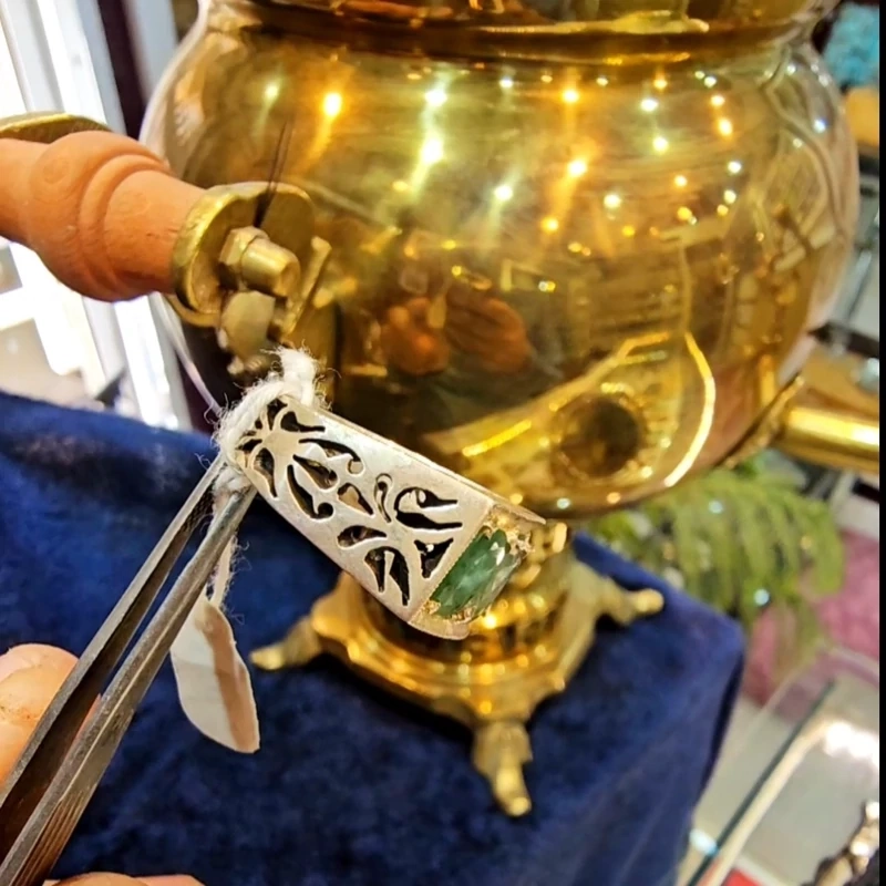 انگشتر حلقه زمرد زامبیا اصلی  رکاب نقره دستساز شبکه کاری  نقره عیار 925 ارسال رایگان