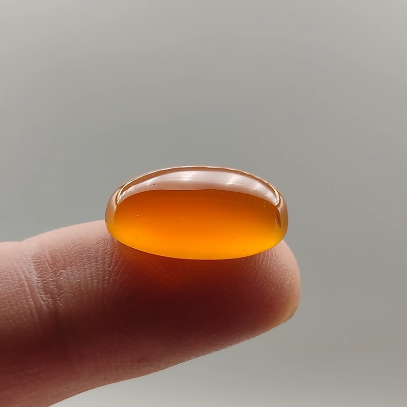 عقیق یمنی پرتقالی آبدار
