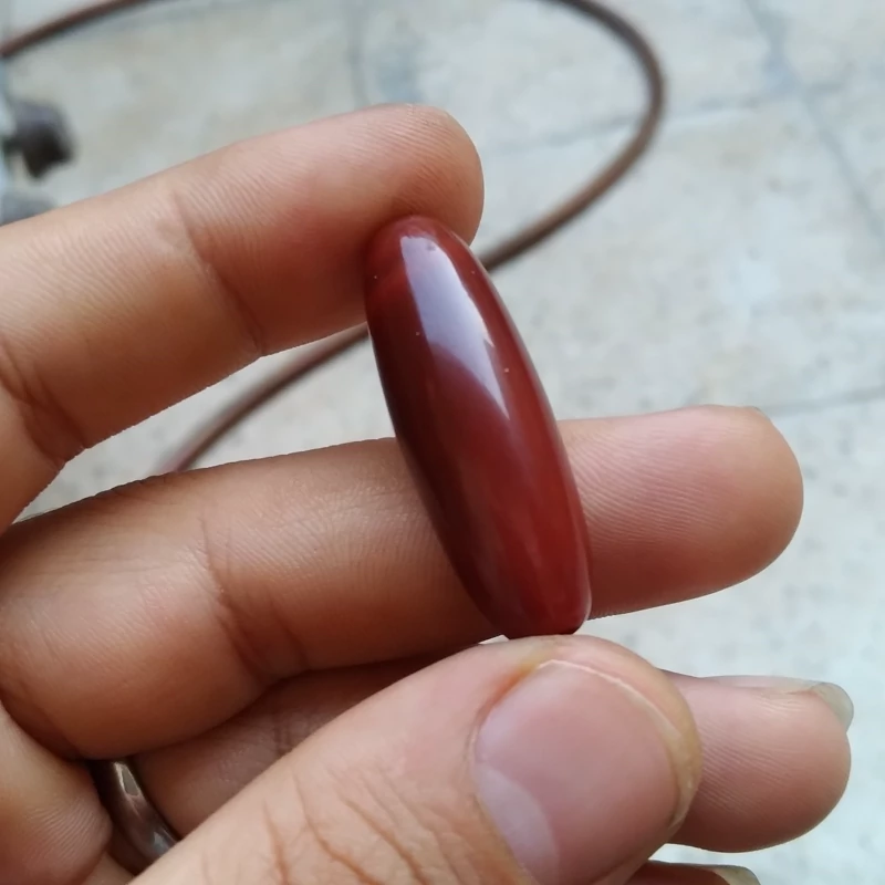 مهره عقیق یمنی کرزی درشت پر رنگ طوق دار بی نظیر تضمینی