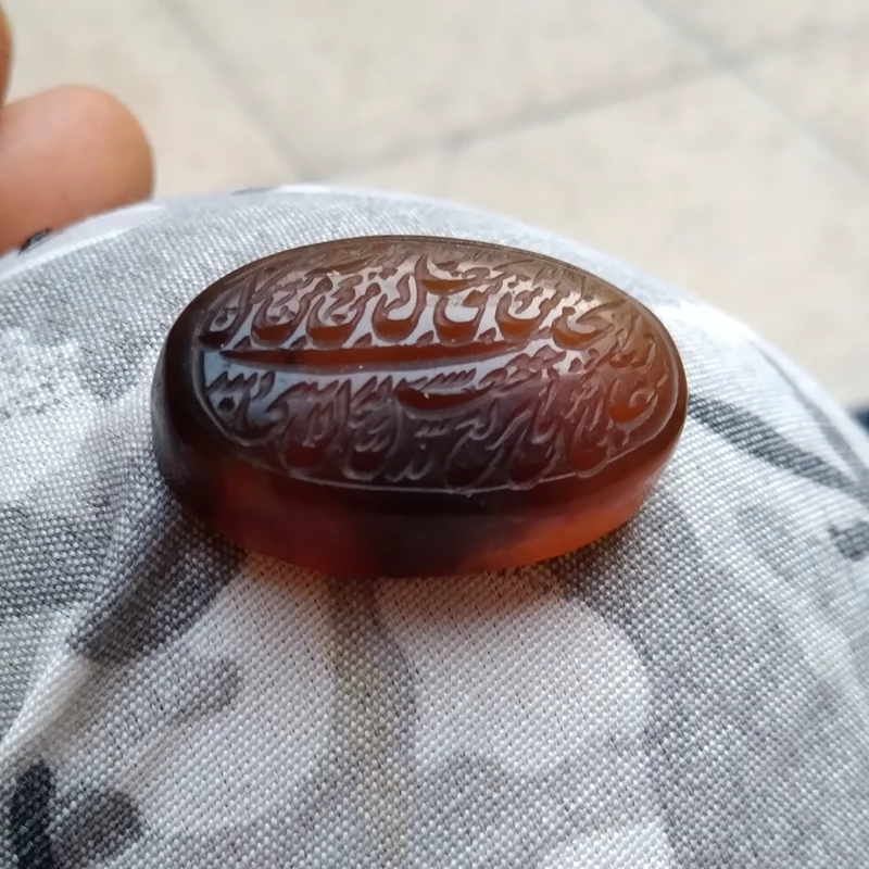 عقیق خطی با ذکر ومن یتق الله دست نویس اثری فاخر و ارزشمند درشت