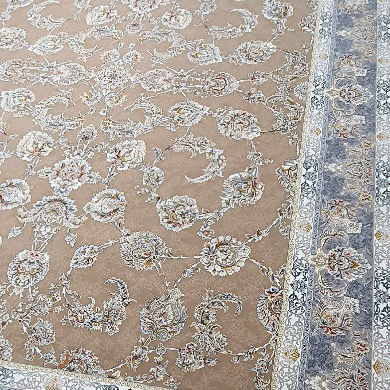 فرش ماشینی نسکافه ای6متری1200شانه گل برجسته تراکم 3600نخ اکریلیک طرح فرشته