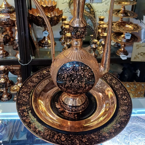 آفتابه و لگن مسی حکاکی شده