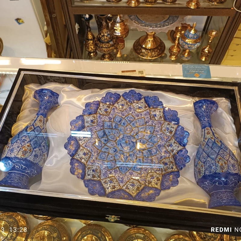 ست زیبای میناکاری همراه با جعبه زیبا