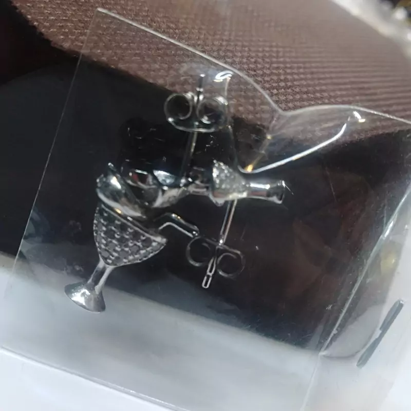 مدال و گوشواره طرح جام