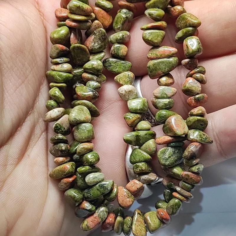 مهره سنگ اوناکیت  اصلی دفرمه  چیپسی سنگ   اوناکیت معدنی
