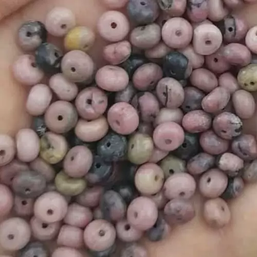 مهره وارداتی  سنگ معدنی رودونیت طبیعی سوراخ شده