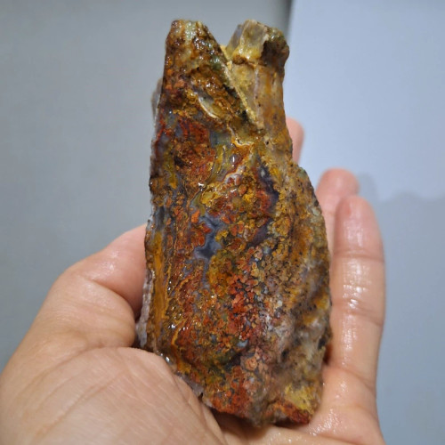 عقیق شکوفه هفت رنگ سه قلعه سنگ خام برش نخورده کد 21134