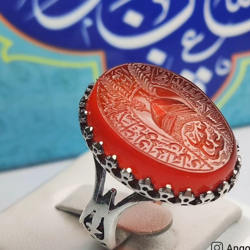 انگشتر نقره عقیق سرخ خراسانی با حکاکی خیلی خاص رکاب سر نیزه ای