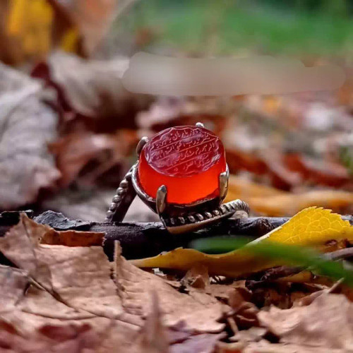 انگشتر نقره زنانه عقیق سرخ منقش به حرز امام جواد