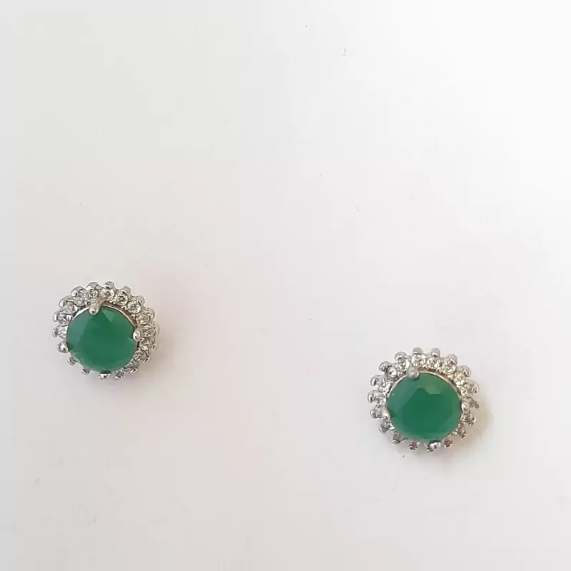 گوشواره زنانه نقره 925 عیار وارداتی سنگ سبز فوق زیبا