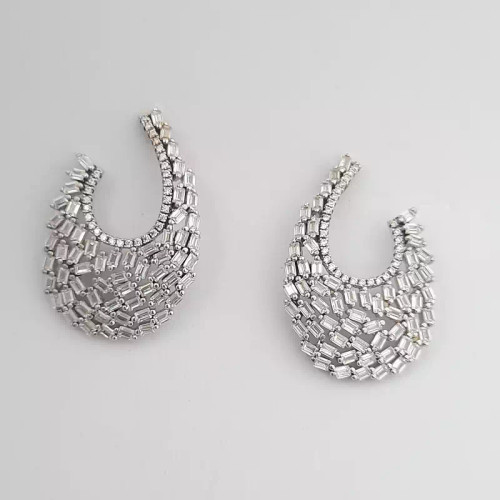 گوشواره زنانه نقره 925 عیار وارداتی پرنما ومجلسی خاص وشیک