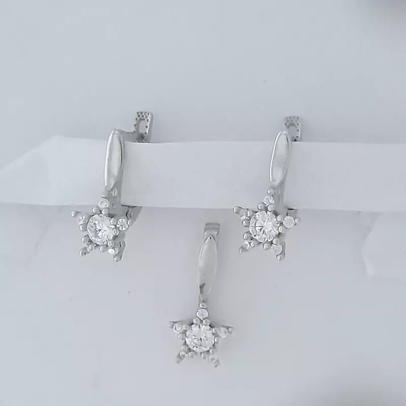 نیمست نقره 925 عیار وارداتی طرح ستاره قفل روکو