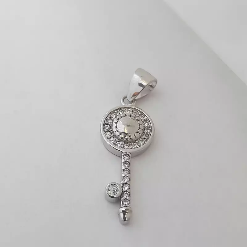 آویز گردنبند زنانه نقره 925 عیار وارداتی طرح کلید