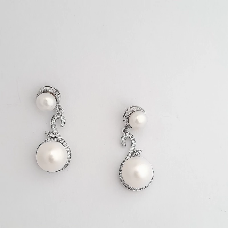 گوشواره نقره 925 عیار وارداتی با مروارید پرورشی