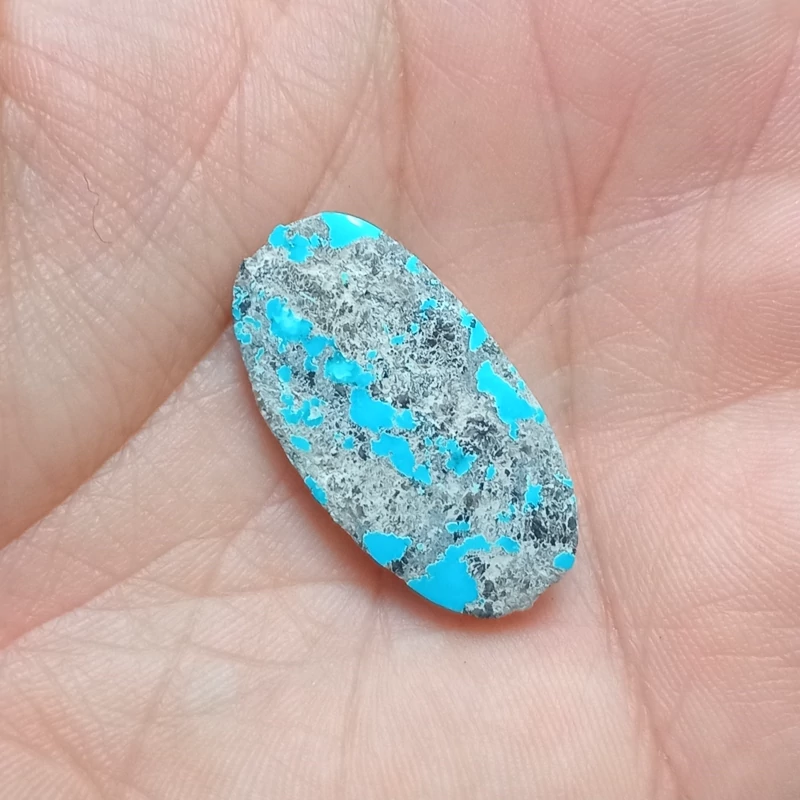 نگین درشت سنگ فیروزه نیشابوری اصل معدنی تراش بیضی کد42