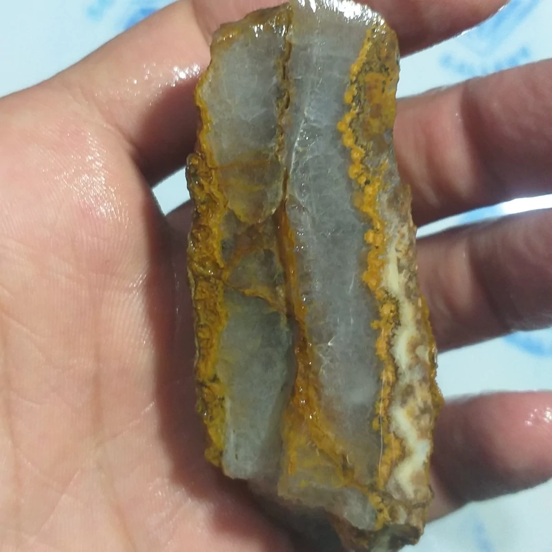 راف کوارتز معدنی و اصل با طرح زیبا،(90گرم)،(Ras115)