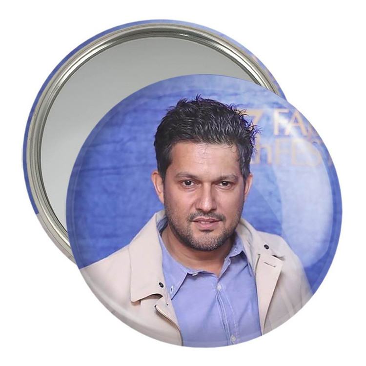 آینه جیبی خندالو مدل حامد بهداد کد 10370