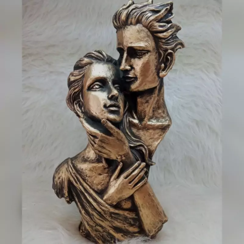 مجسمه فیگور عاشق