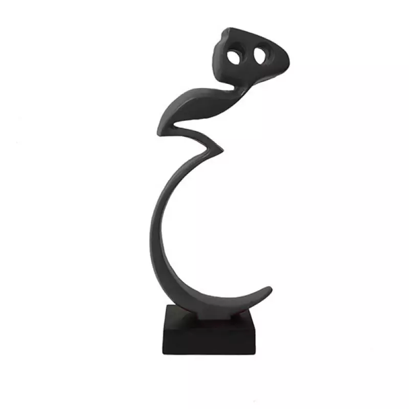 مجسمه مدل هیچ کد 8