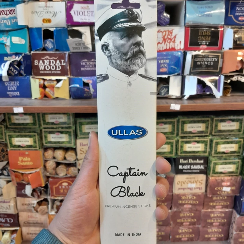 عود کاپتان بلک عود کاپیتان بلک عود ادکلنی عود captain black عود عطری 15 عددی
