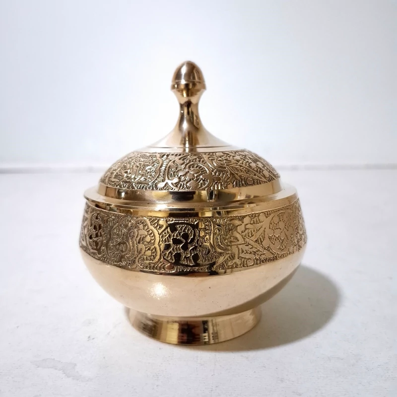 قندان برنجی هندی قندان برنزی مدل رینگی با طرح طاووس مناسب استفاده دائم و قابل شستشو ظروف پذیرایی قندان برنز ظروف برنجی