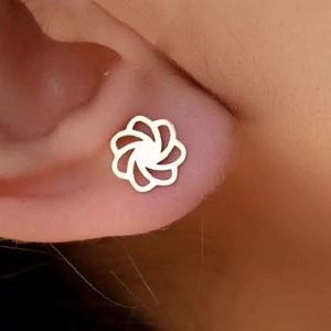 گوشواره طلا 18عیار زنانه  طرح  گل5