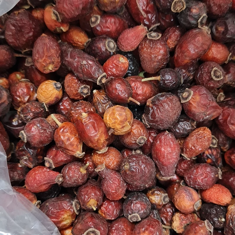 میوه نسترن 15 کیلویی (پس کرایه)