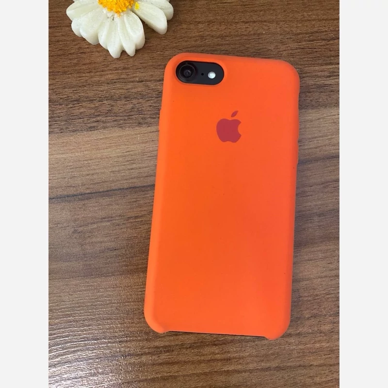 قاب گوشی موبایل ایفون 7 و 8