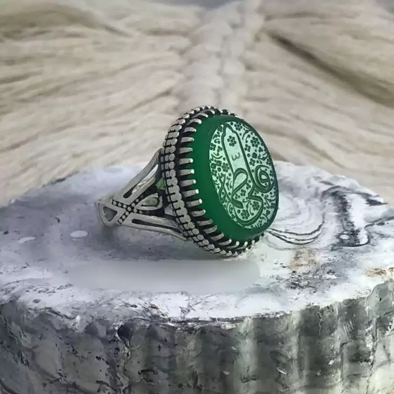 انگشتر نقره مردانه عقیق سبز منقش به علی و فاطمه