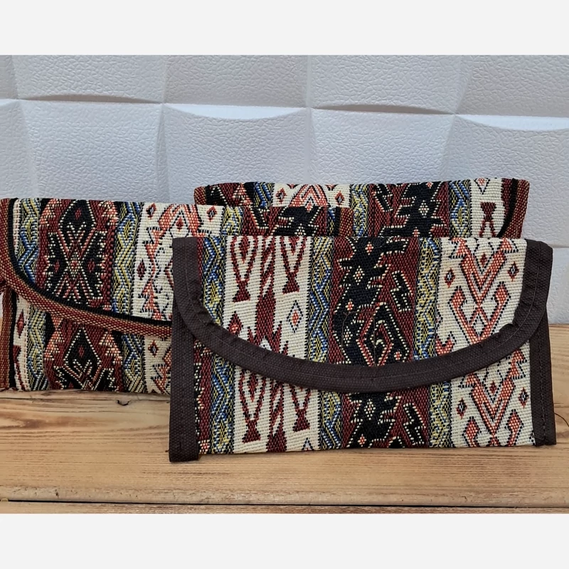 کیف پول سنتی گلیمی جاجیم بسته سه تایی زنانه دسته دار دستباف مناسب باکیفیت زیبا جذاب جادار پر فروش در طرح های مختلف مناسب