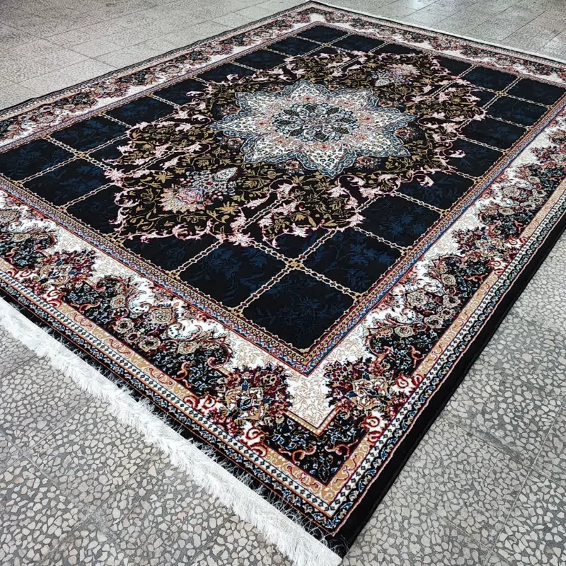 قالیچه ماشینی 4 متری هیوا400شانه تراکم 700 قالیچه هیوا مشکی