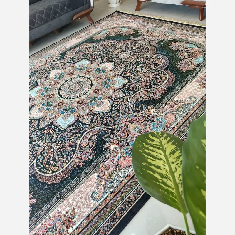 فرش 12 متری نسترن مشکی 700شانه تراکم 2100 دلفینی نخ ورژن خامه بافان